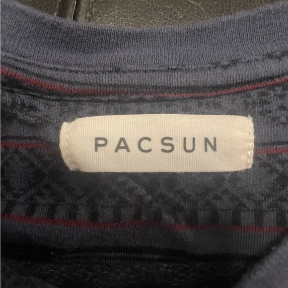 Men’s long sleeve shirt - Picture 2 of 2